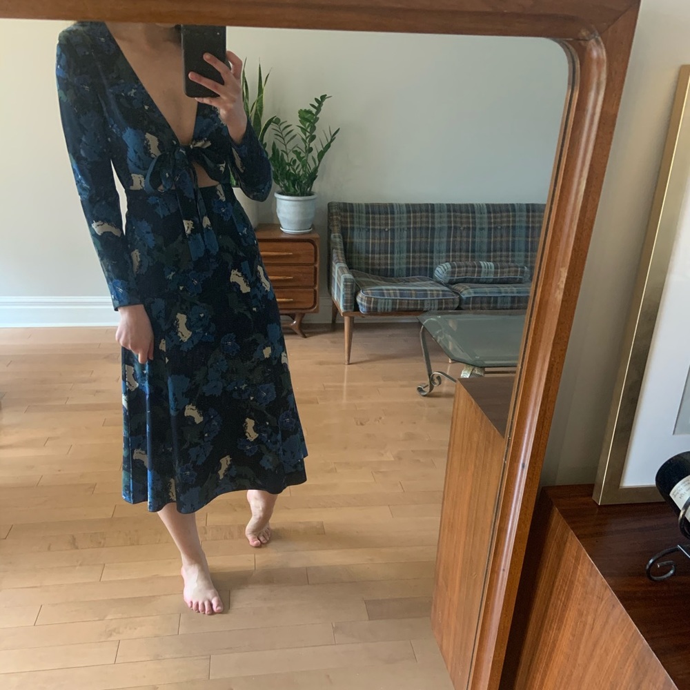 NWOT Wilfred Long-sleeve Dress